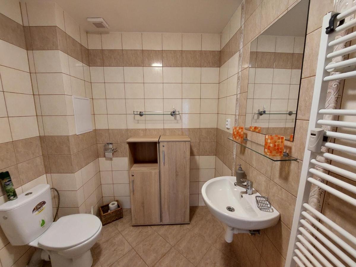 Apartman Tatry Tatranska Lomnica Exterior photo