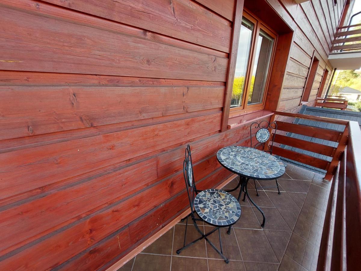 Apartman Tatry Tatranska Lomnica Exterior photo